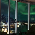 Thon Lofoten فندق 4*